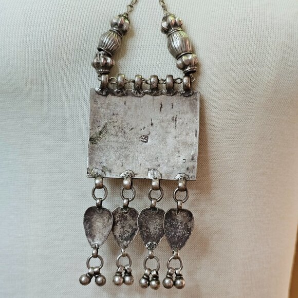 Vintage Ethnic Tribal Necklace with Striking Blue Floral Design Enamel Pendant - Picture 5 of 14